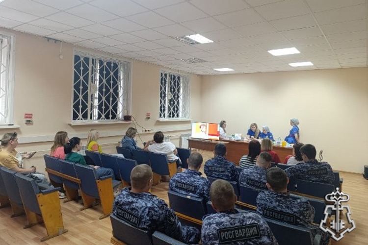 Лесосибирские росгвардейцы приняли участие в акции по вступлению в регистр доноров костного мозга