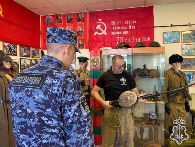 Норильские росгвардейцы посетили музей боевой славы 