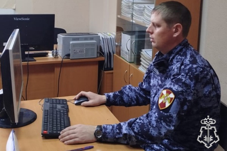 Ужурские сотрудники Росгвардии приняли участие в Большом этнографическом диктанте