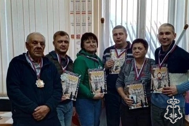Ужурский росгвардеец принял участие в рождественском турнире по шахматам