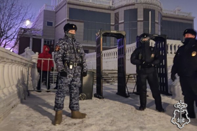 Росгвардейцы обеспечили правопорядок во время празднования Крещения в Красноярском крае