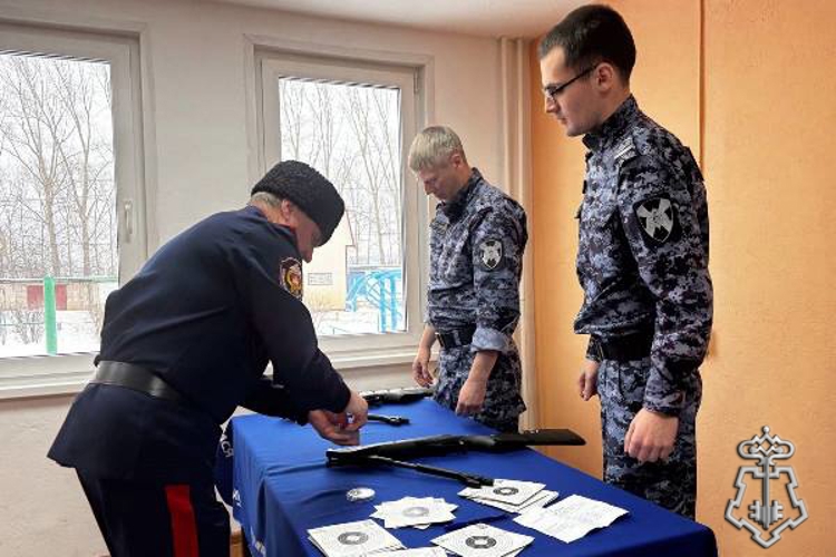 Сотрудники вневедомственной охраны Шарыповского отдела приняли участие в мероприятии в  спортивном состязании.