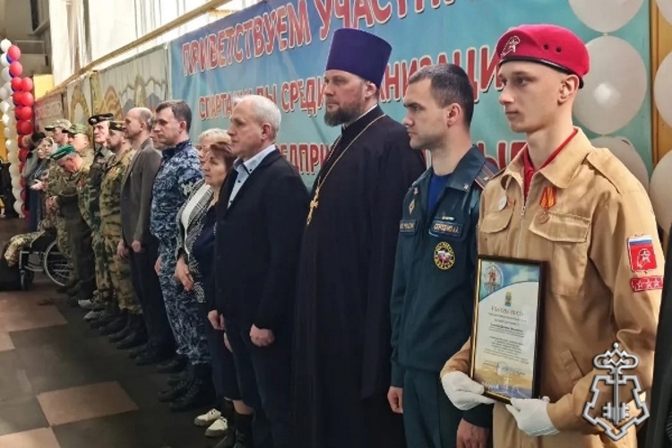Шарыповские росгвардейцы в качестве почетных гостей посетили турнир по армейскому рукопашному бою