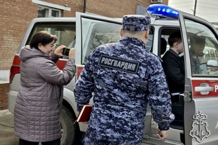 Росгвардия в Богучанах: глазами молодежи и первые шаги к профессии