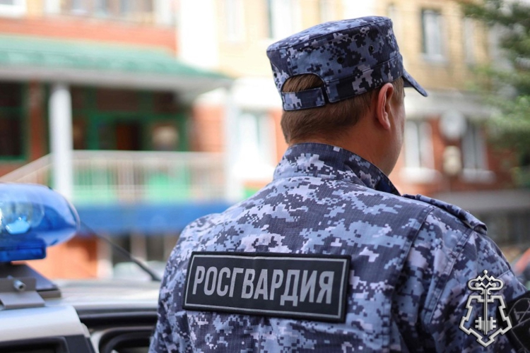 В ходе отработки плане «перехват» сотрудники Росгвардии задержали троих граждан, подозреваемых в совершении грабежа 